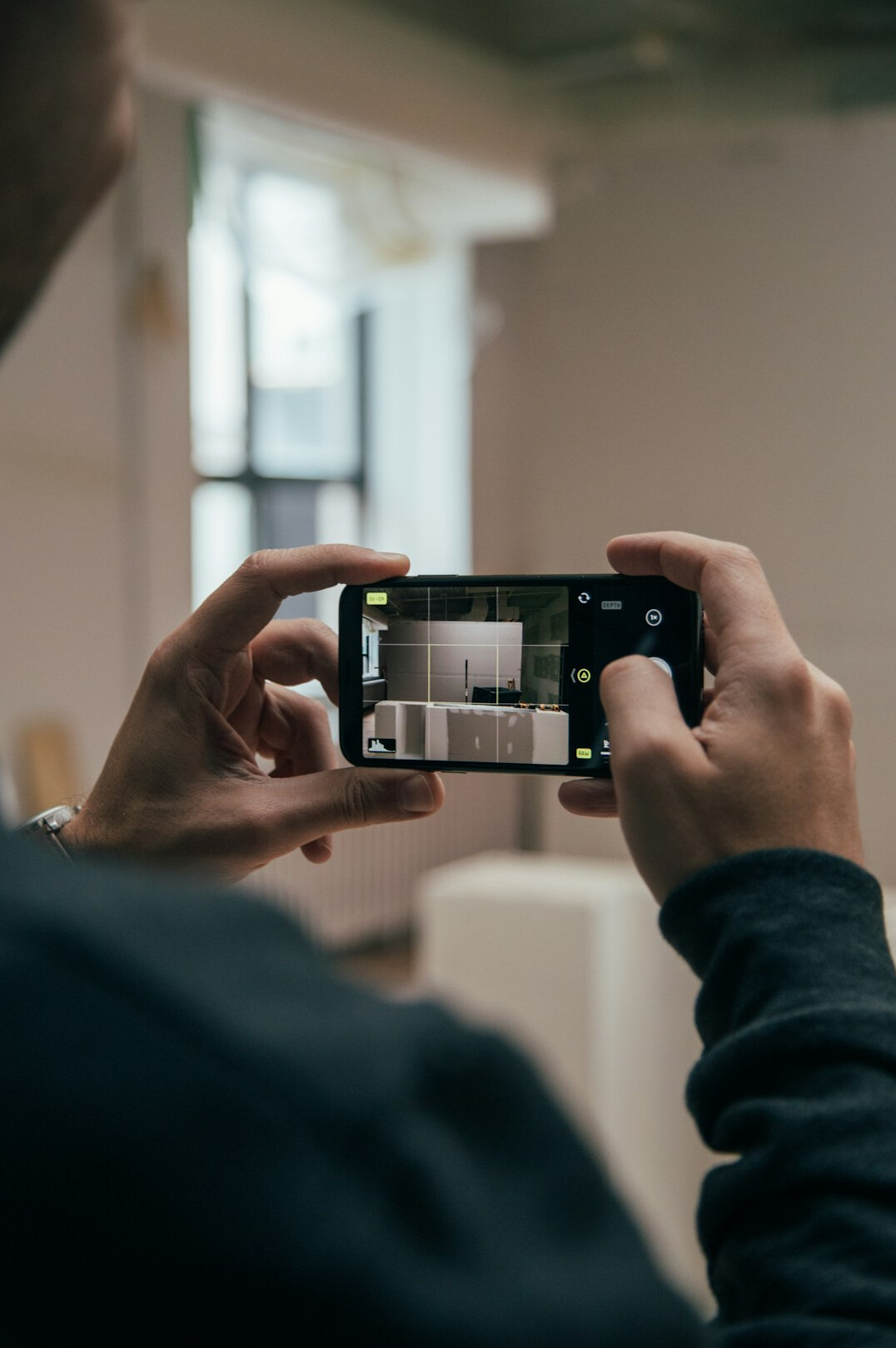 smartphone recording video