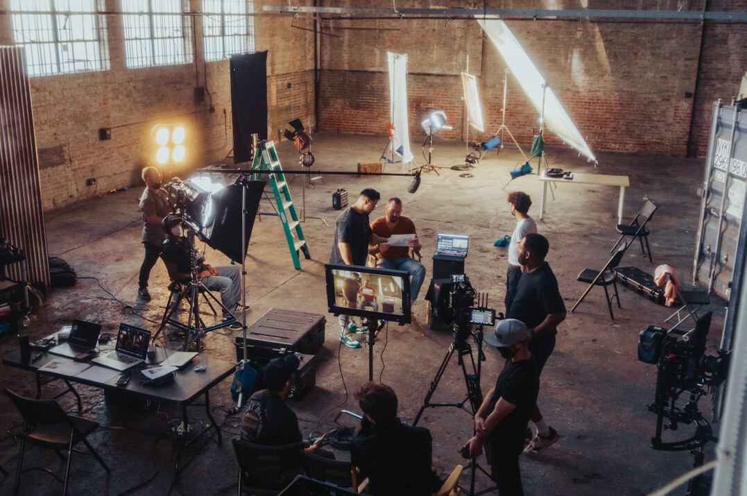 actors on film set